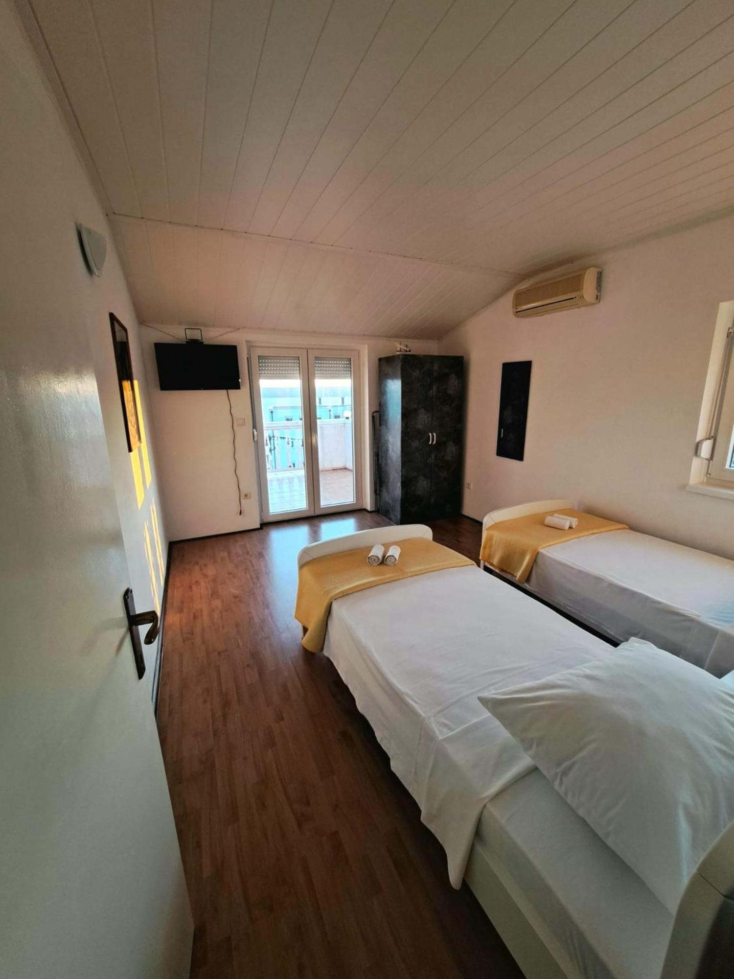 מסלניקה Apartments Maruna מראה חיצוני תמונה