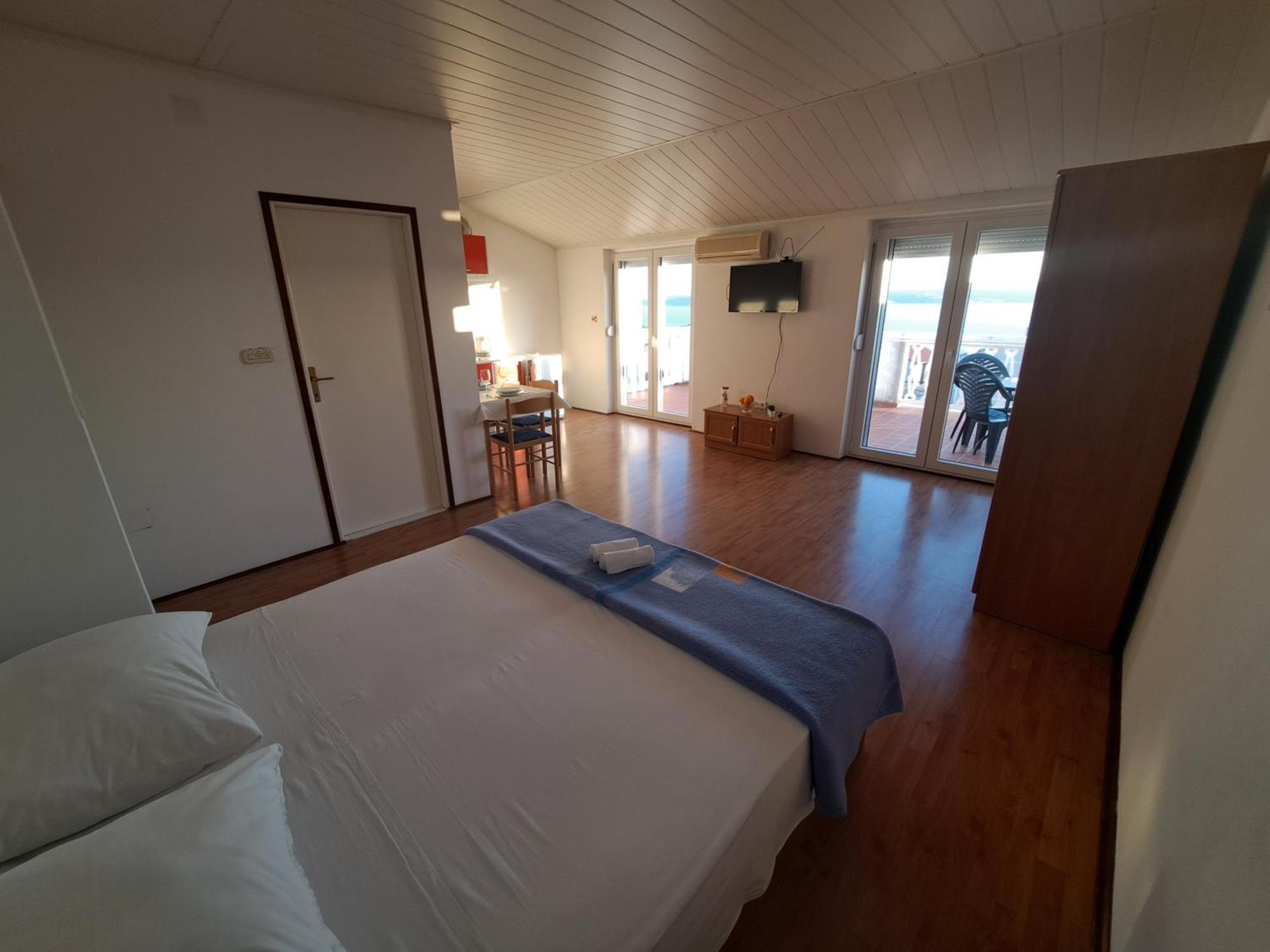 מסלניקה Apartments Maruna מראה חיצוני תמונה